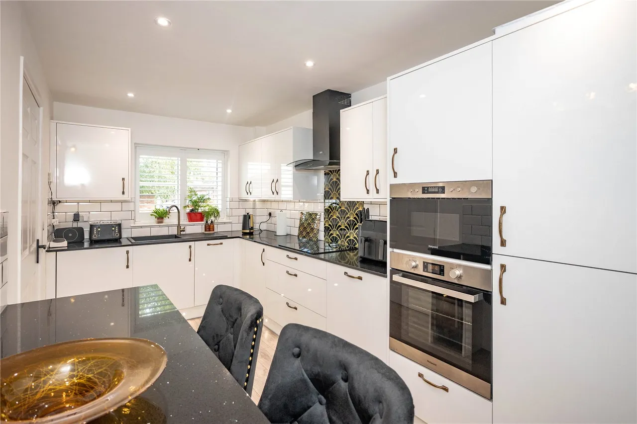 Spire View, Bromsgrove, Worcestershire, B61 8DZ, photo 3