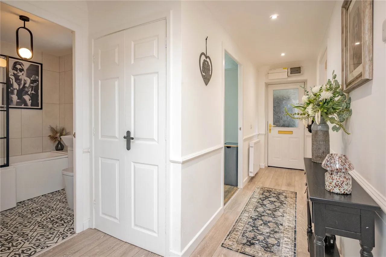 Spire View, Bromsgrove, Worcestershire, B61 8DZ, photo 10