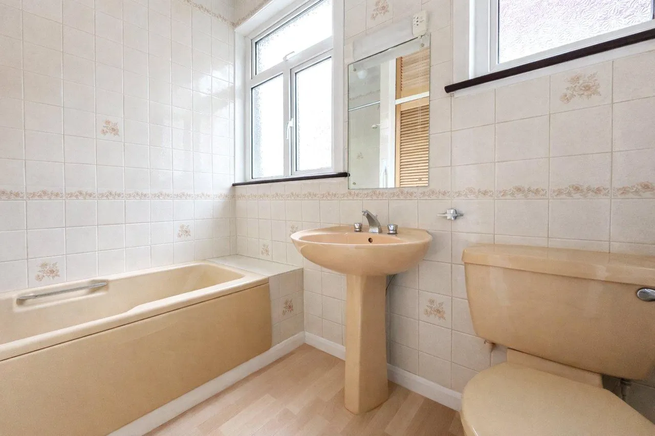 Newquay Road, London, SE6, photo 10