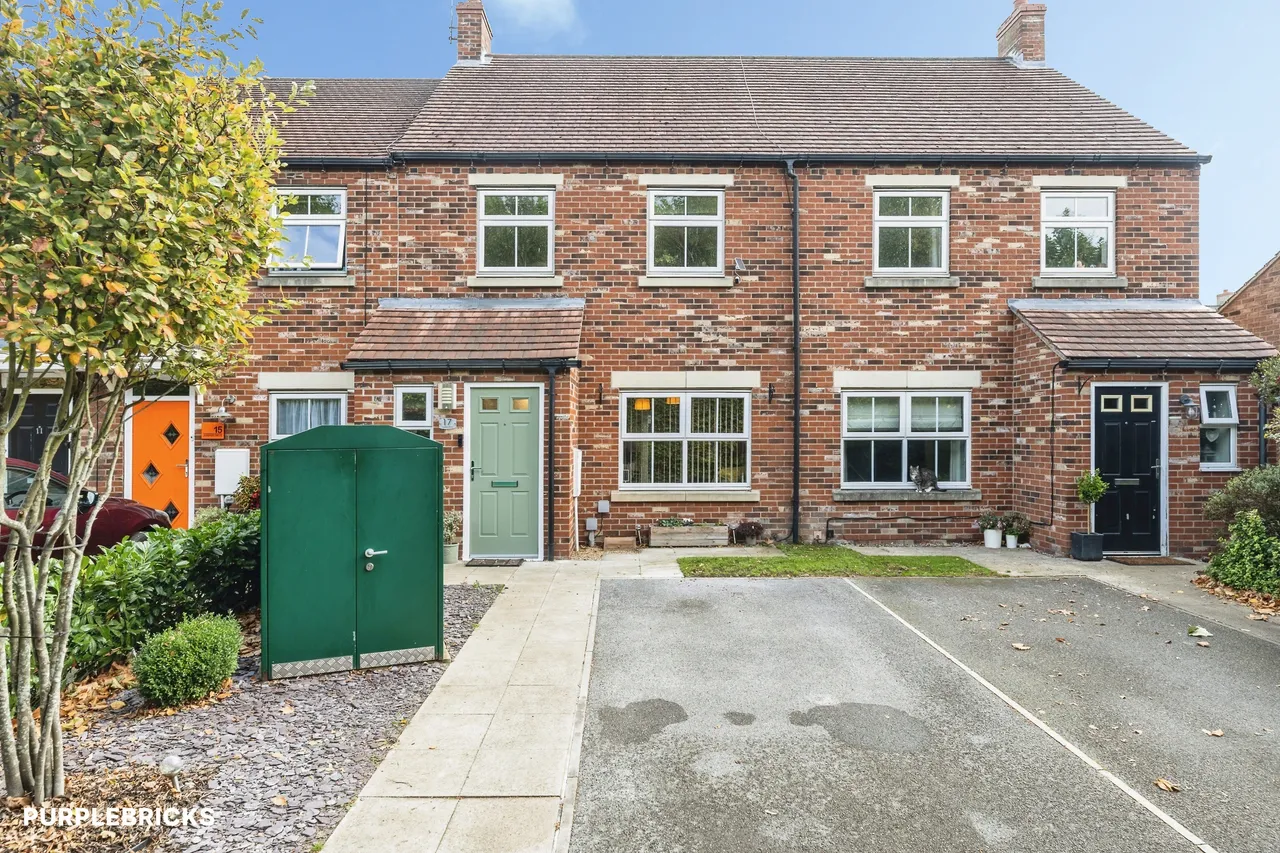 3 bed house for sale, Juniper Drive, Selby, YO8