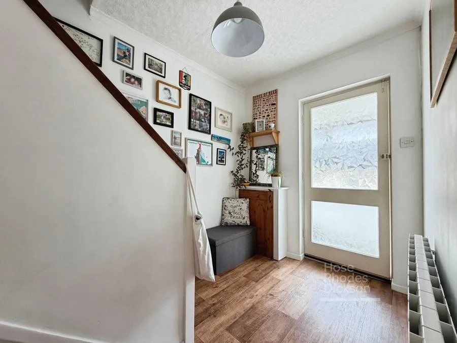 Hillcrest Road, Rookley, PO38, photo 19