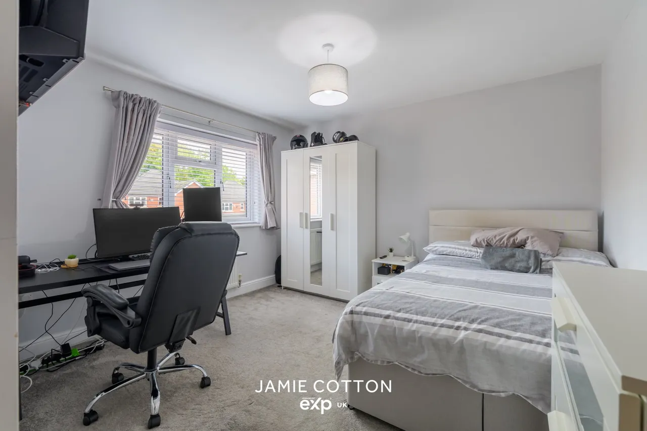 Ashbourne Ridge, Halesowen, B63, photo 16