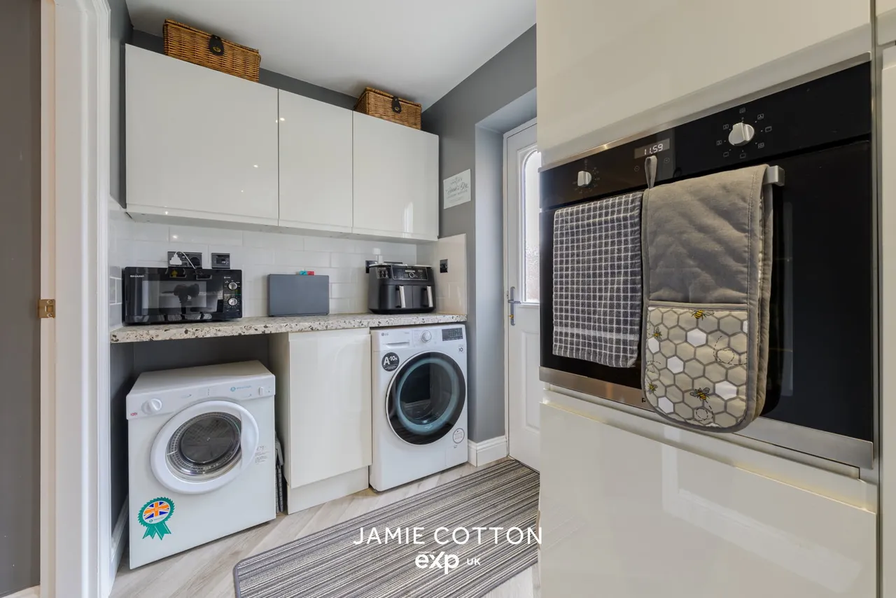 Ashbourne Ridge, Halesowen, B63, photo 8