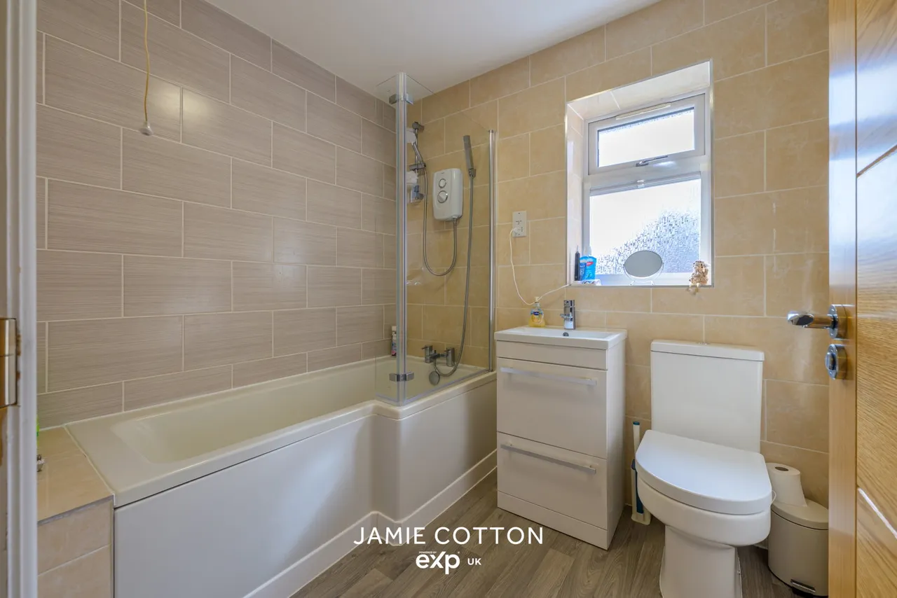 Ashbourne Ridge, Halesowen, B63, photo 22