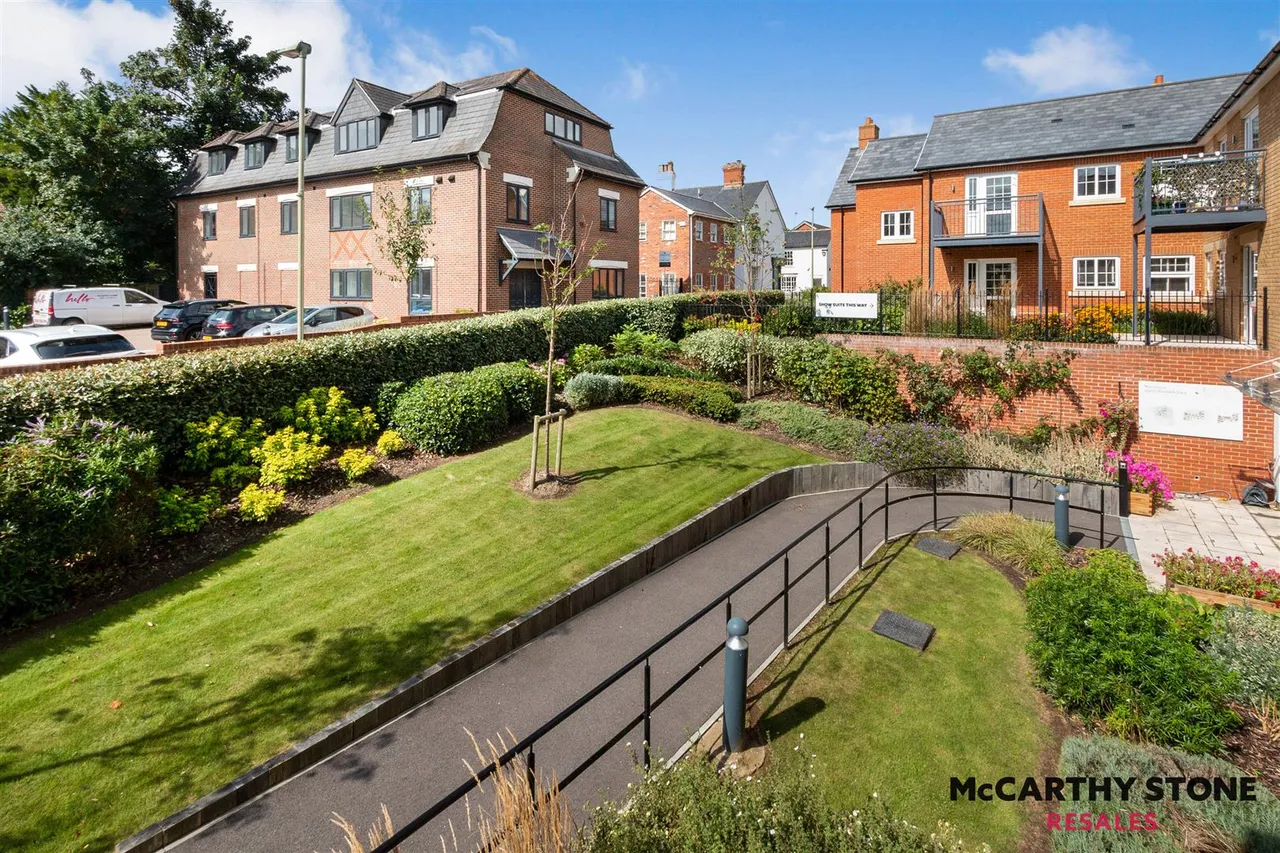 Orchard Lane, Alton, GU34, photo 20