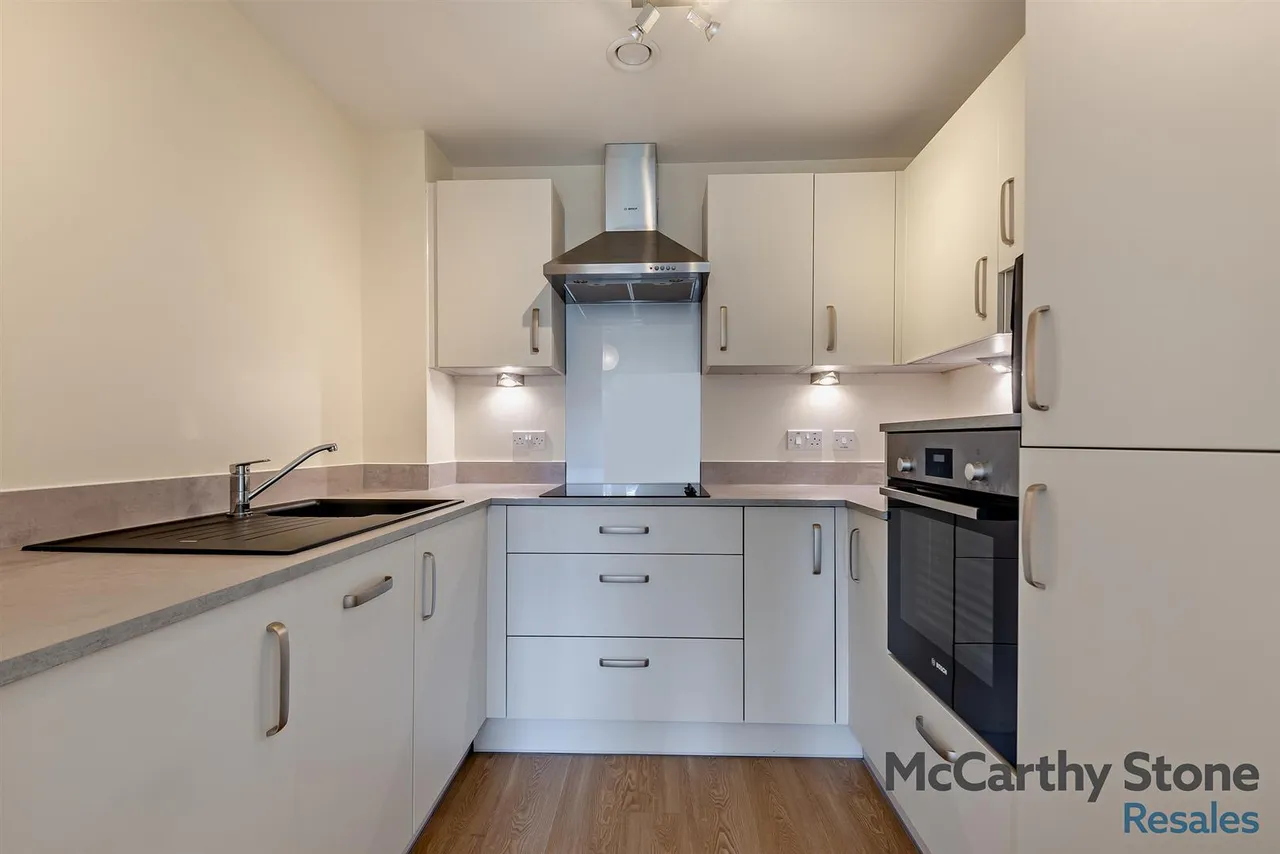 Orchard Lane, Alton, GU34, photo 4