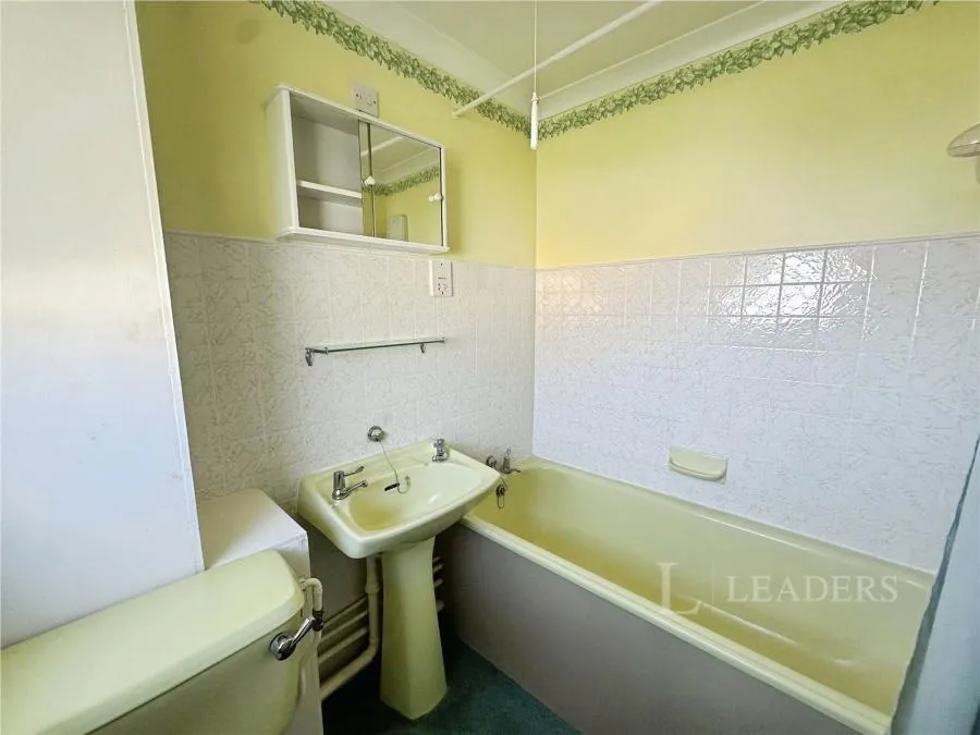 Biscay Avenue, Eastbourne, BN23, photo 6