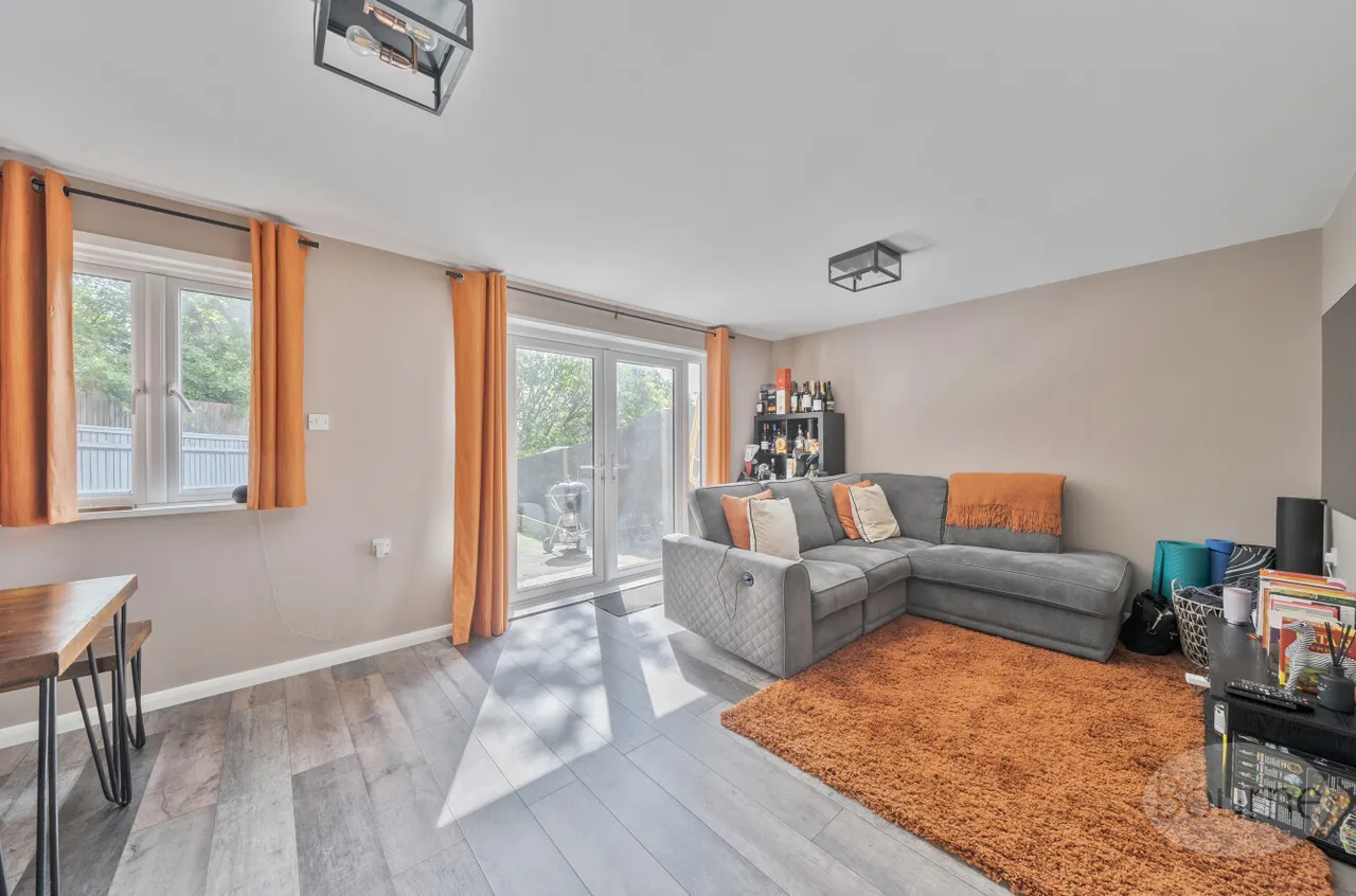 Murrell Road, Ash, GU12, photo 4