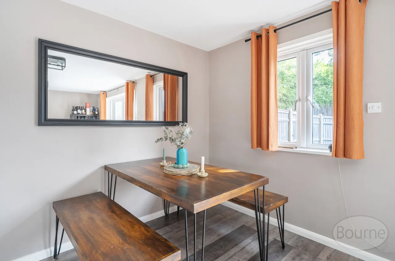 Murrell Road, Ash, GU12, photo 12