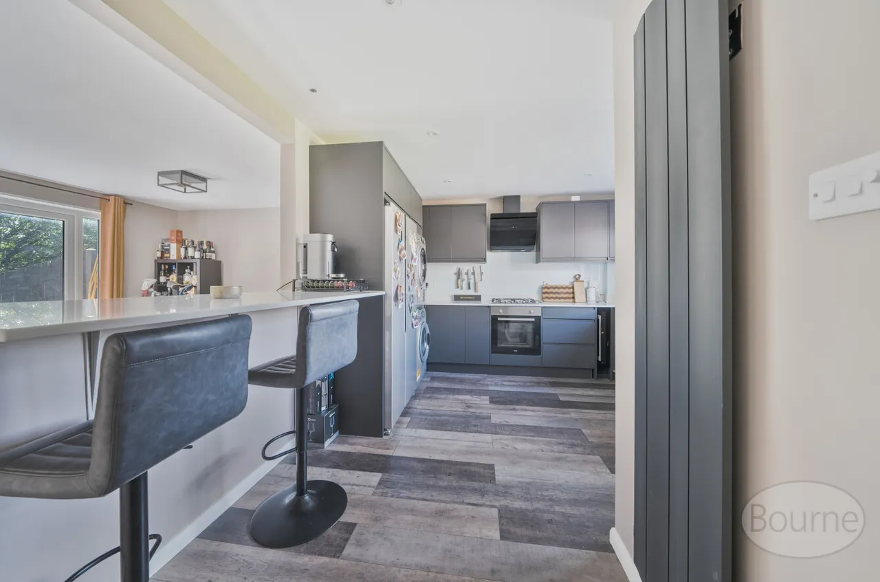 Murrell Road, Ash, GU12, photo 16