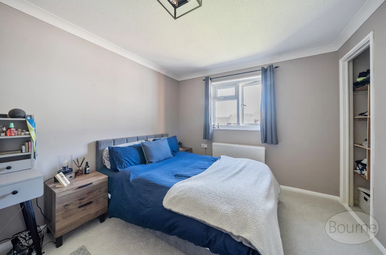 Murrell Road, Ash, GU12, photo 20