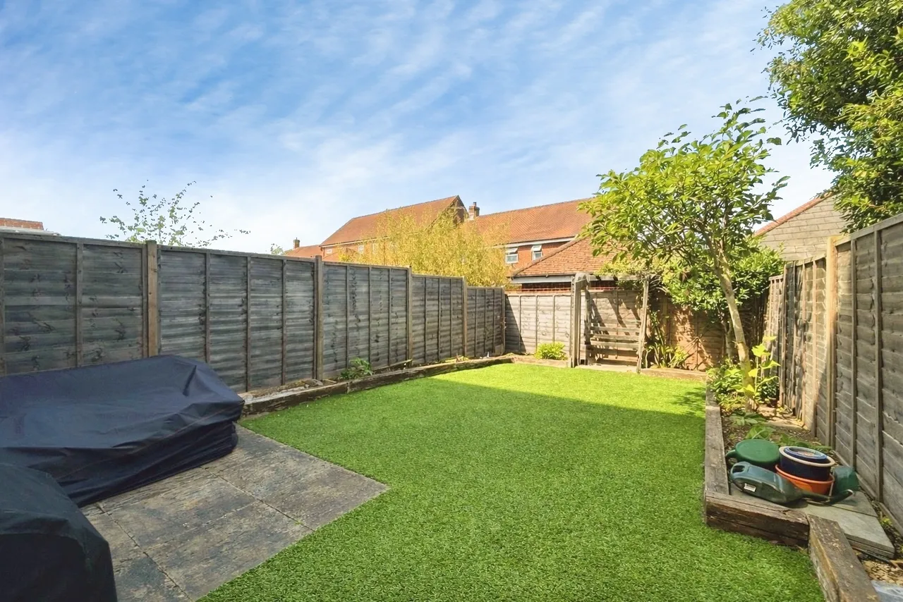 Creswell, Hook, Hampshire, RG27 9TG, photo 16