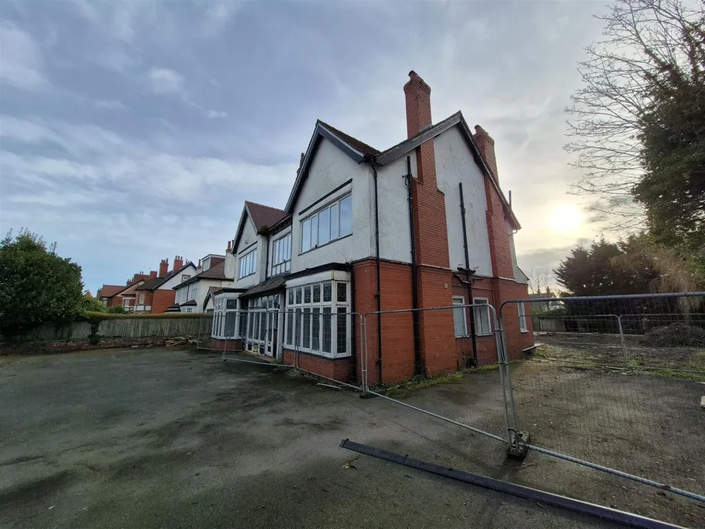 Birkenhead Road, Meols, CH47, photo 3