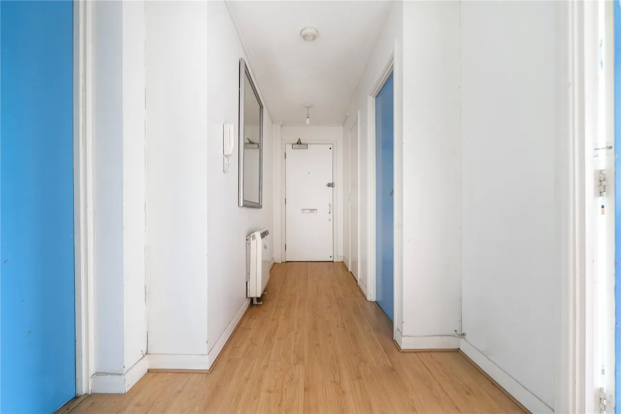 Garter Way, London, SE16, photo 9