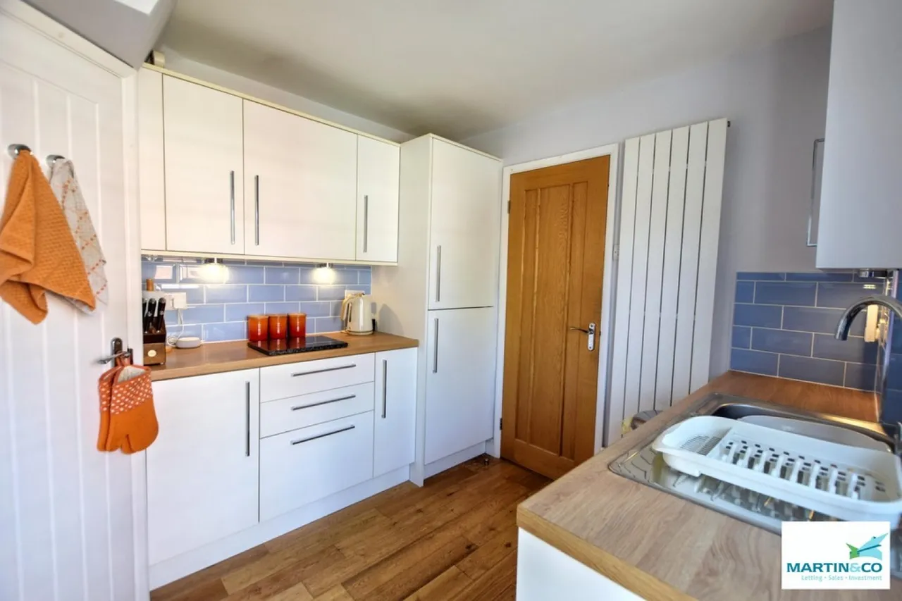 The Ridgeway, Burbage, photo 12