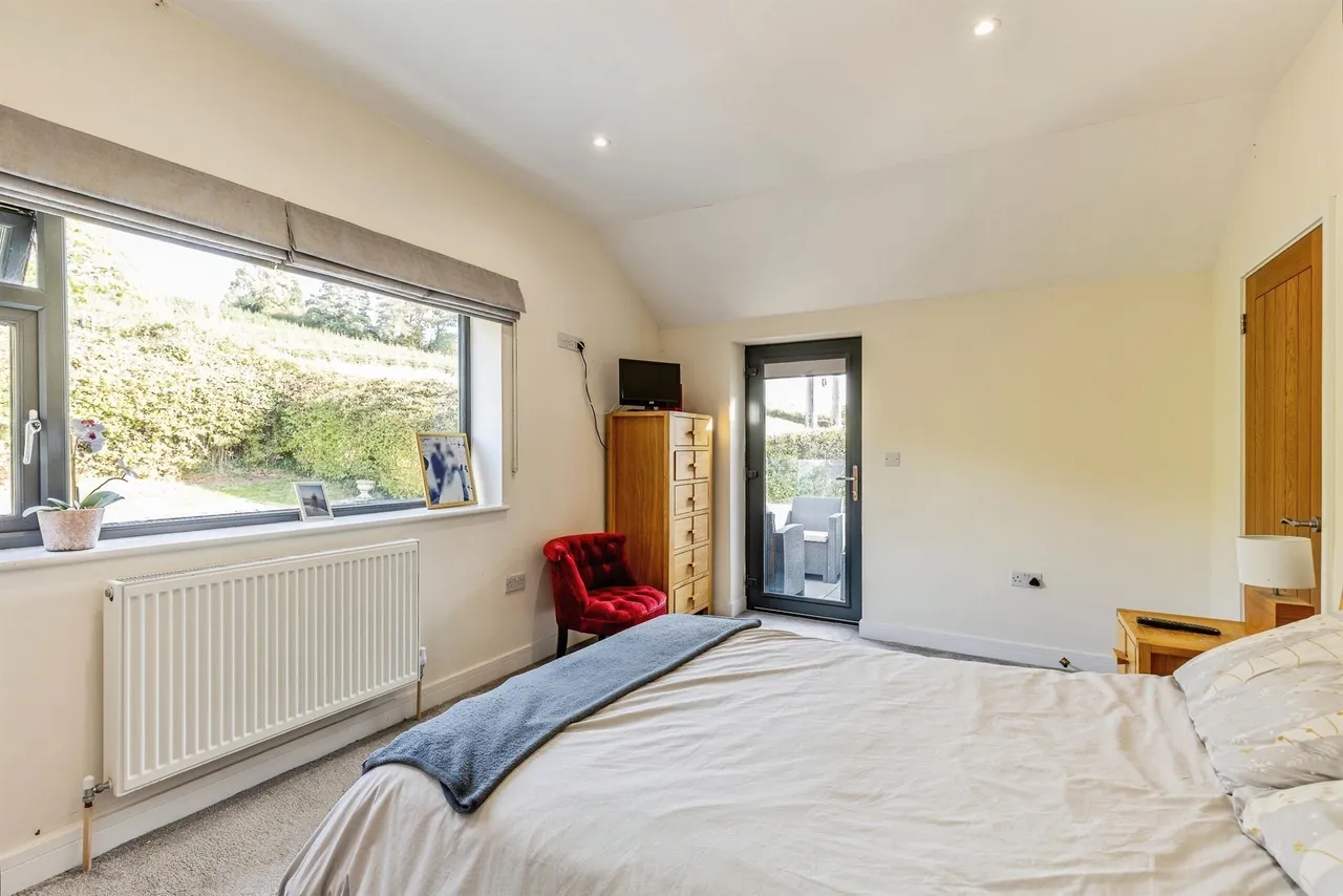 Bath Road, Bitton, BS30, photo 13