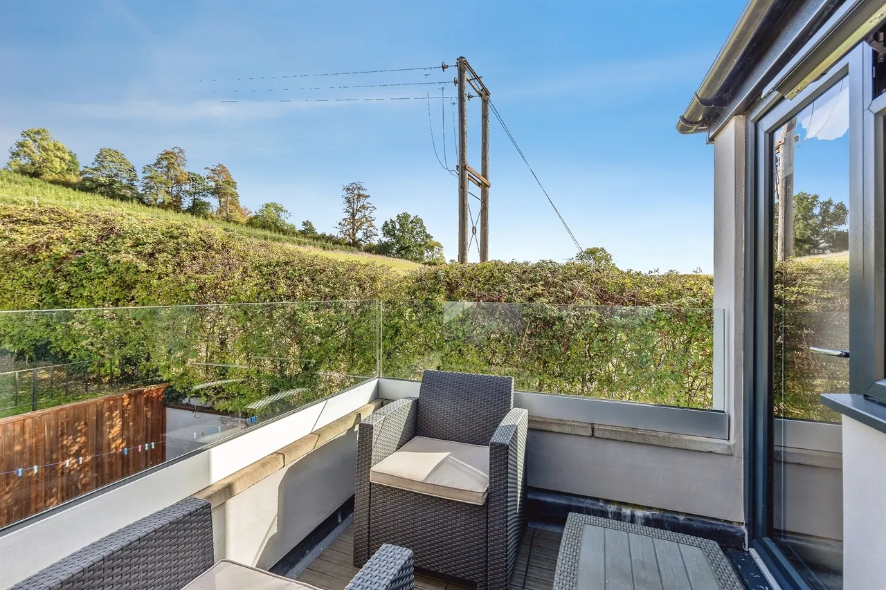 Bath Road, Bitton, BS30, photo 24