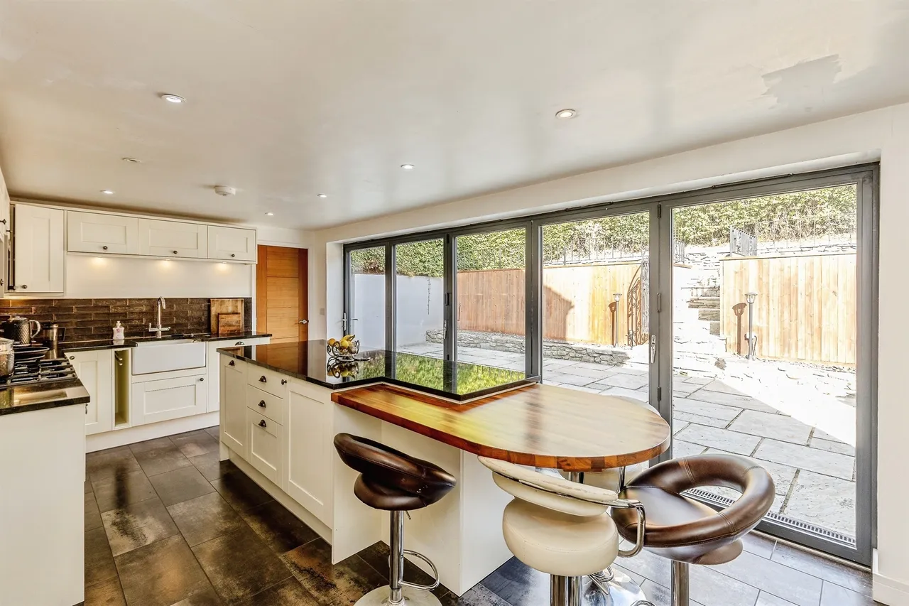 Bath Road, Bitton, BS30, photo 2