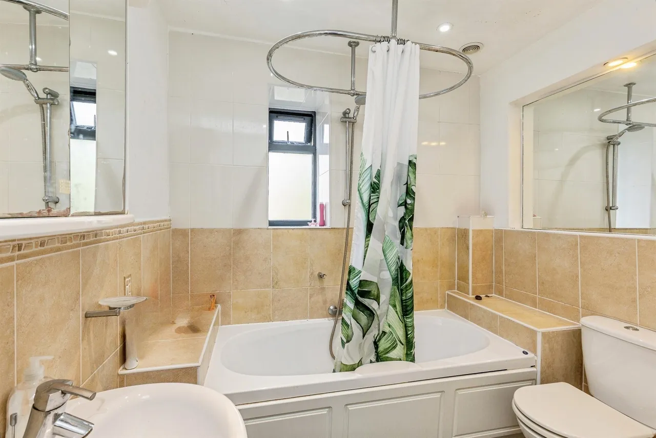 Bath Road, Bitton, BS30, photo 15