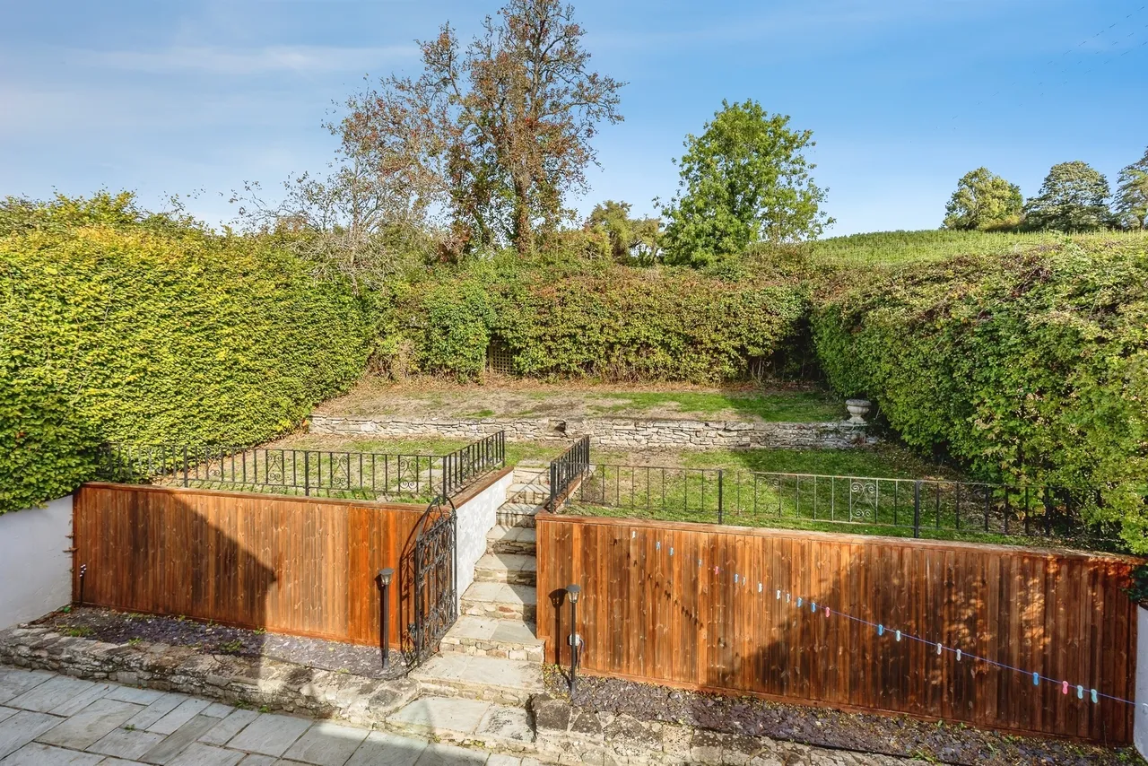 Bath Road, Bitton, BS30, photo 27