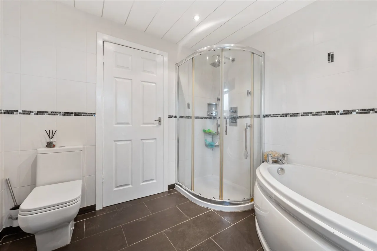 Edisford Road, Clitheroe, photo 24