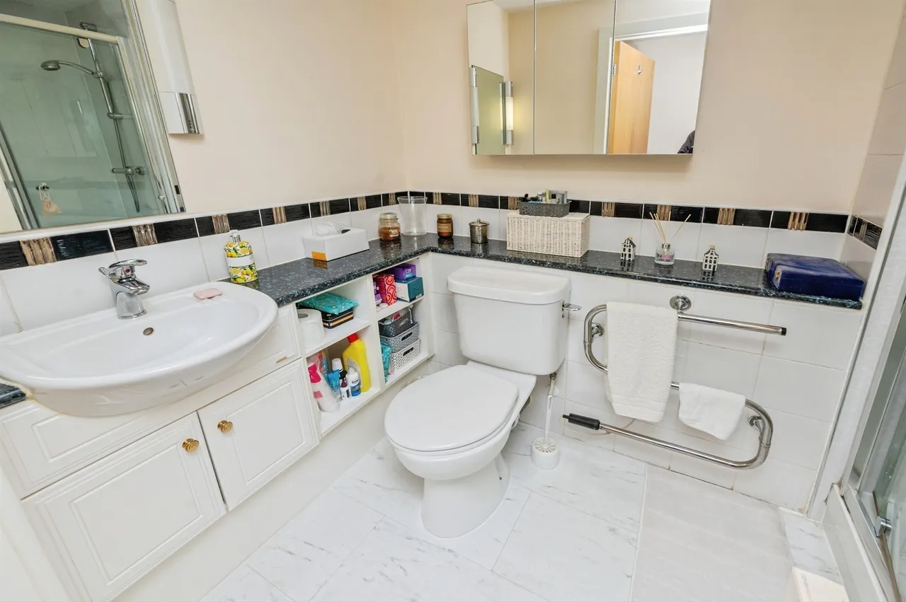 Warstone Lane, Birmingham, B18, photo 14