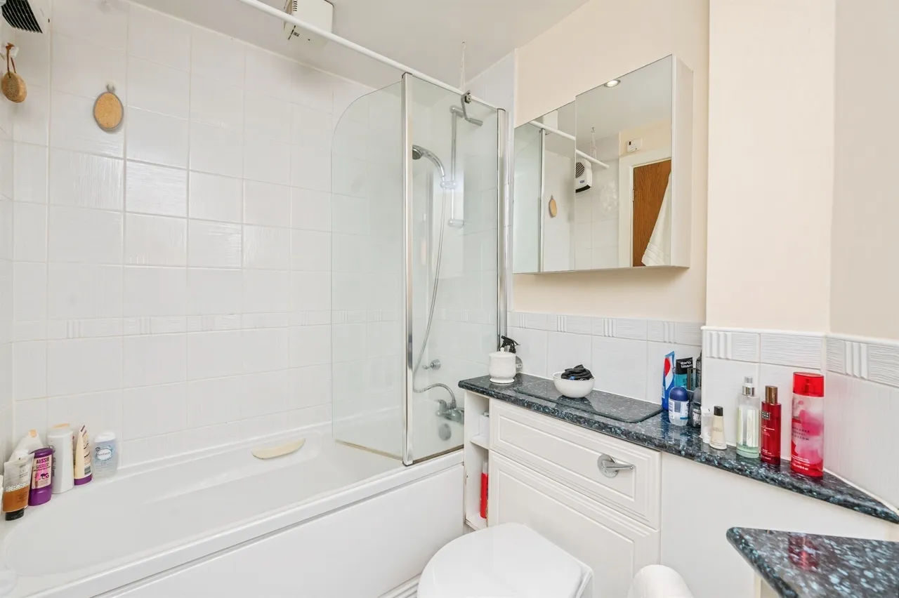 Warstone Lane, Birmingham, B18, photo 13