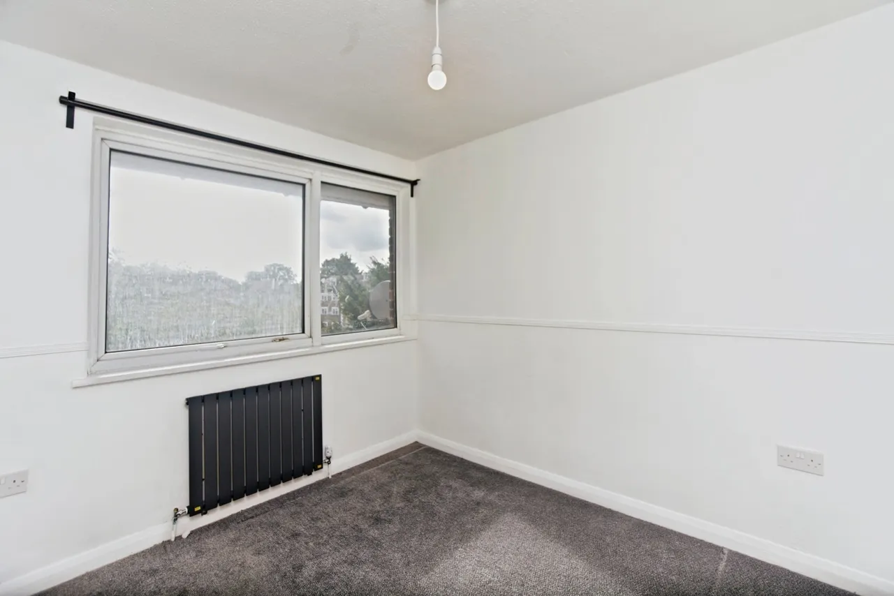 Selhurst Road, London, SE25, photo 9