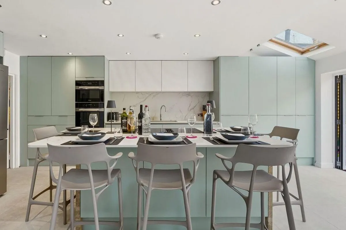 5 bed house for sale, Gowan Avenue, London, SW6