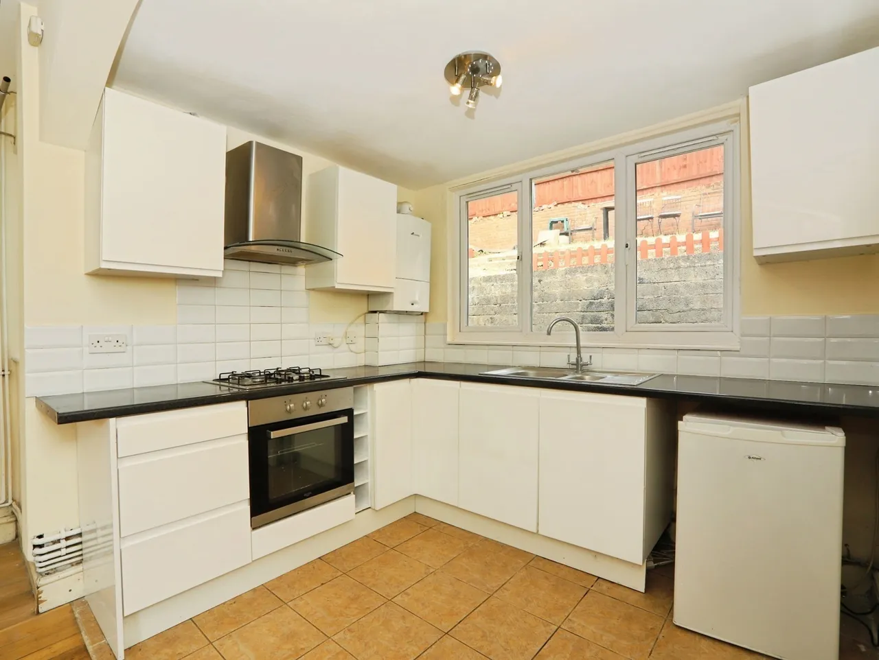 Chepstow Road, Newport, NP19, photo 10