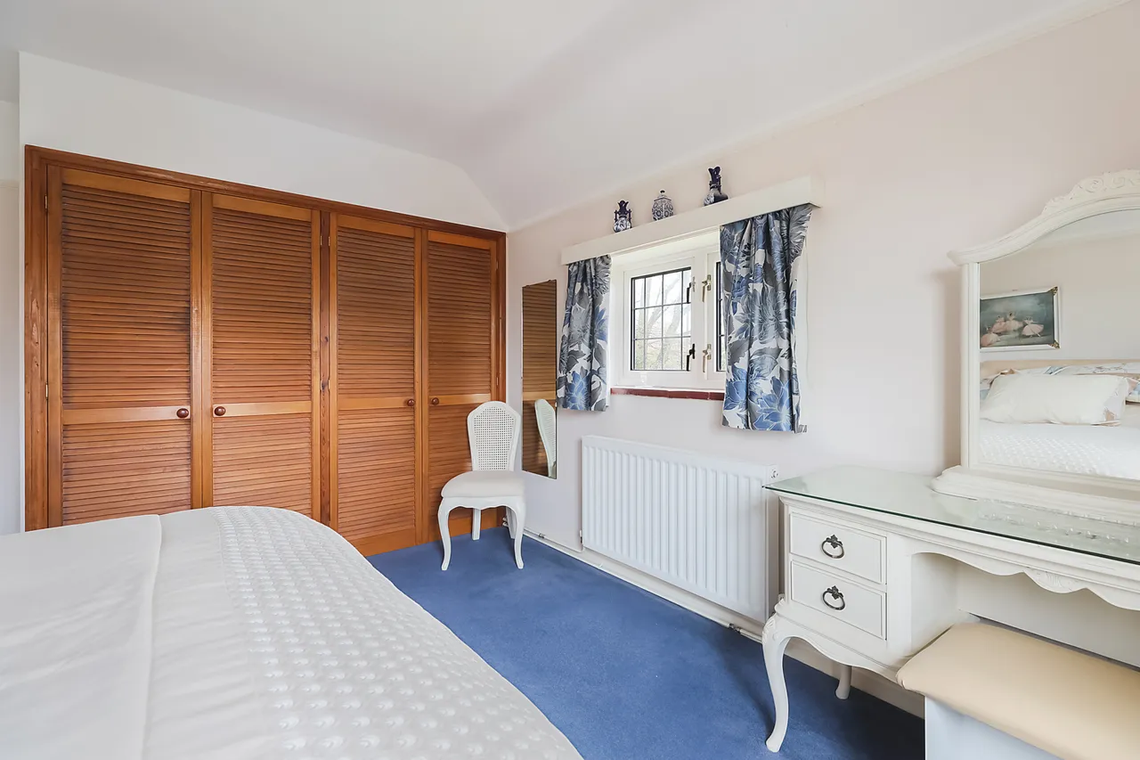 Balcombe Gardens, Horley, RH6, photo 14
