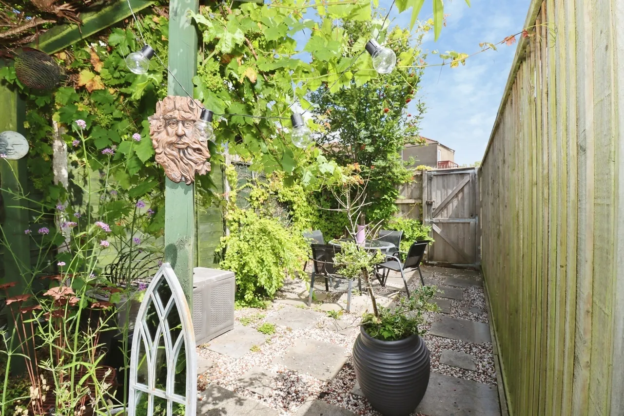 Mayfield Avenue, Bristol, BS16, photo 17