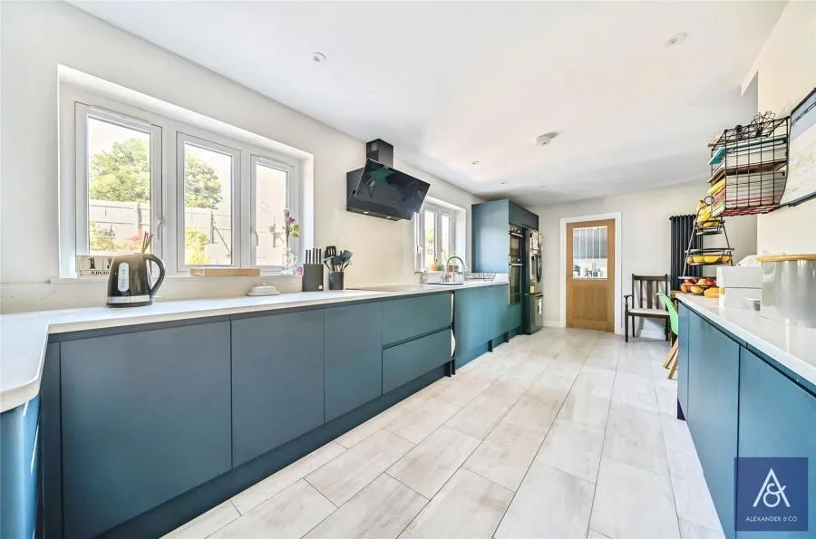 South Close, Greatworth, OX17, photo 6