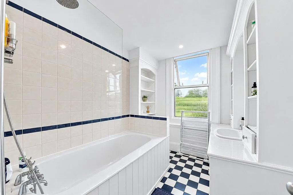 Bridge View, Hammersmith, W6, photo 12