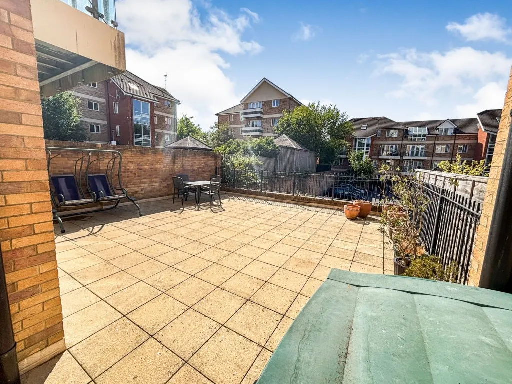 Branagh Court, Reading, RG30, photo 6