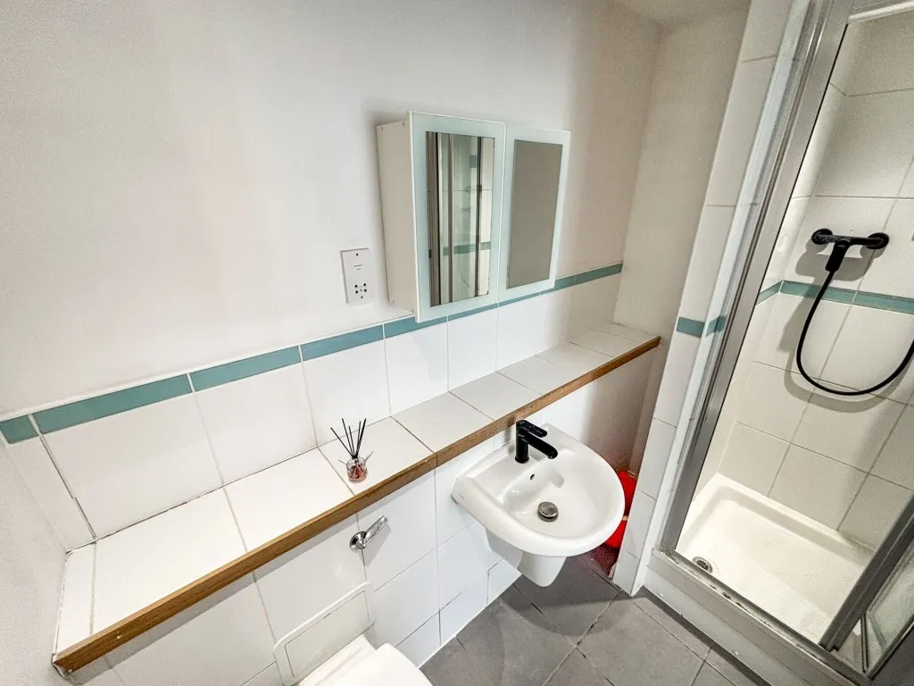Branagh Court, Reading, RG30, photo 9