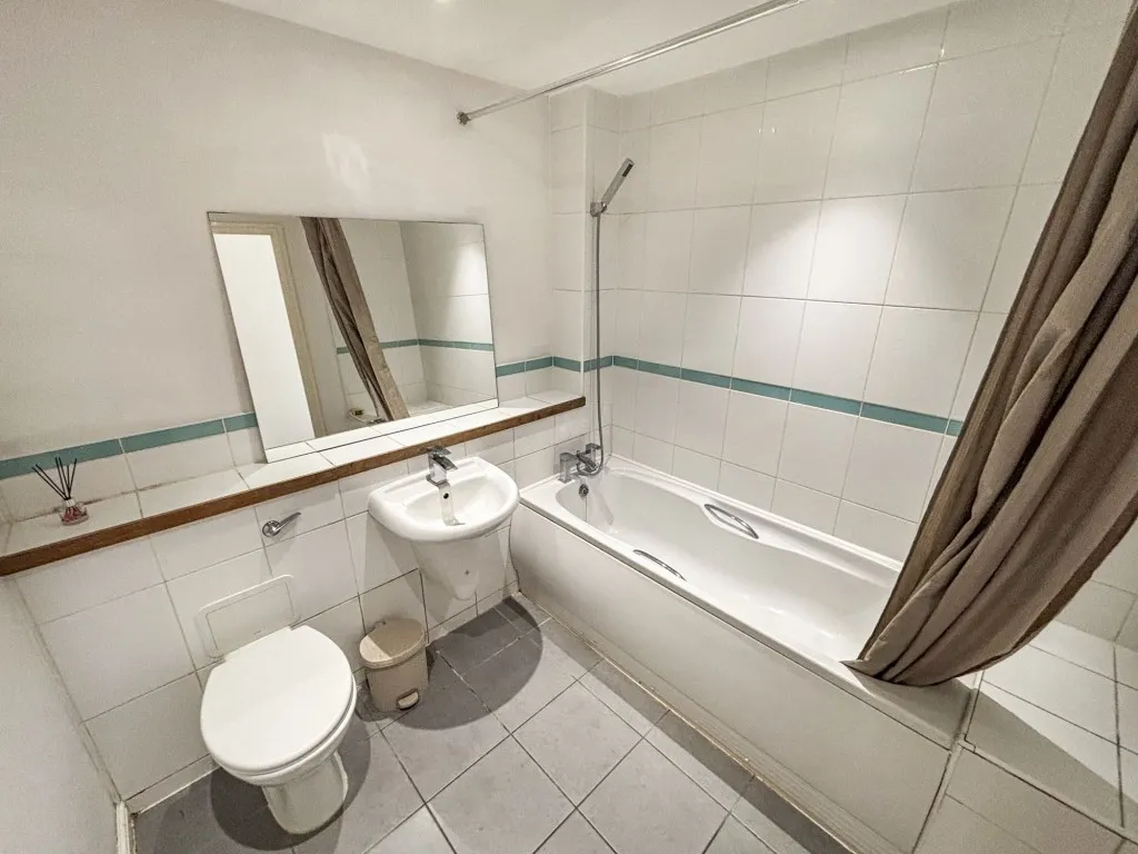 Branagh Court, Reading, RG30, photo 11