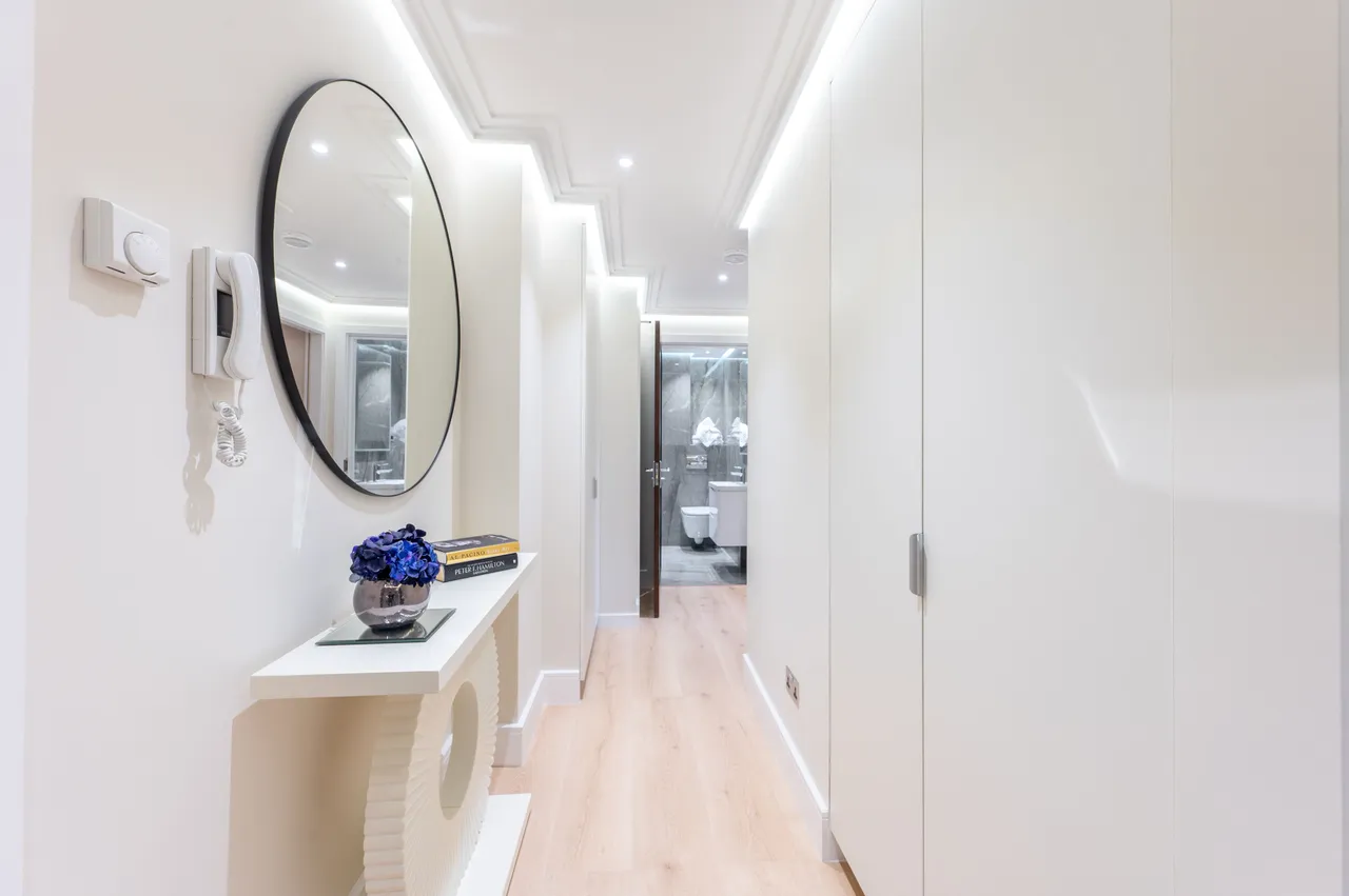 19 Alexandra Court, 5 Moscow Road, London, photo 7