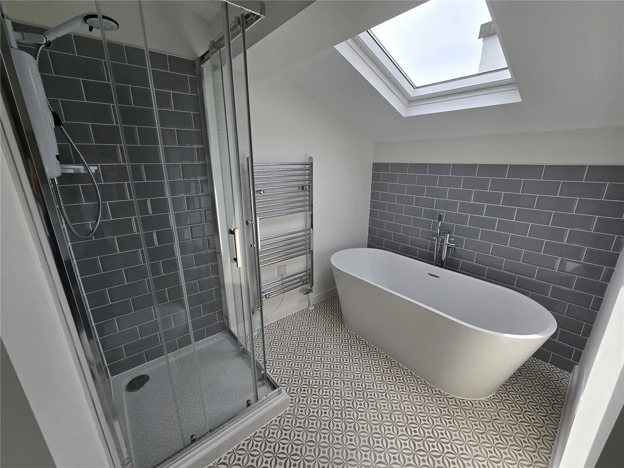 Victoria Road, Caernarfon, LL55, photo 25