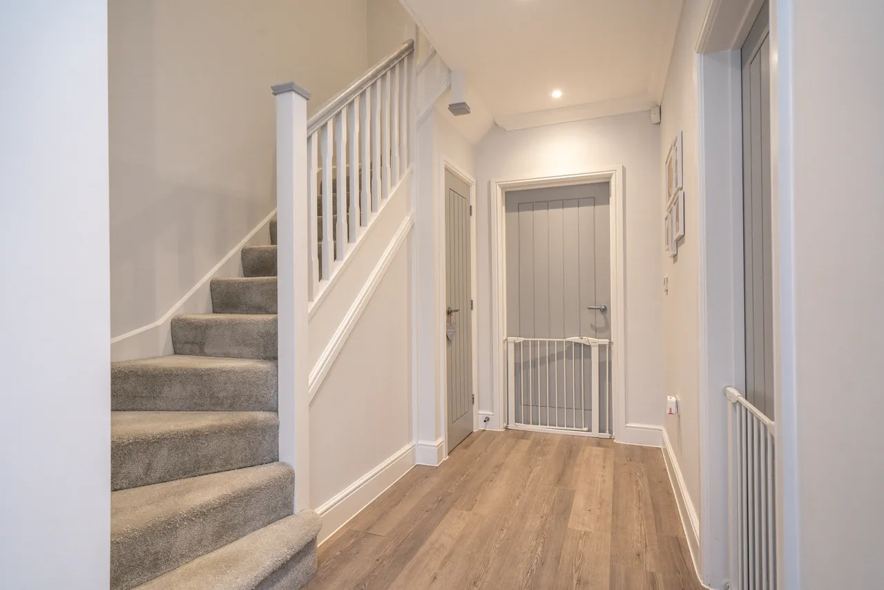 Church Lane, Aston Clinton, HP22, photo 9