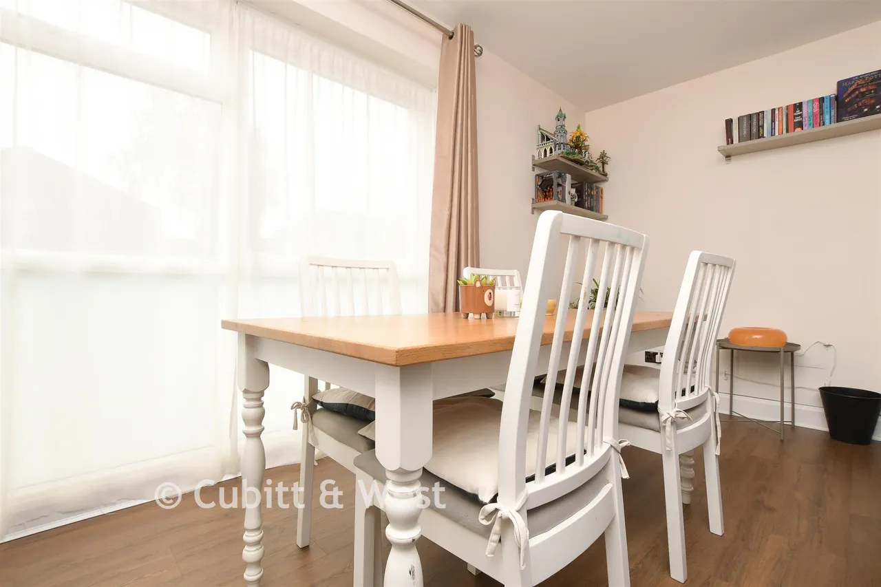 Ross Road, Wallington, SM6, photo 10