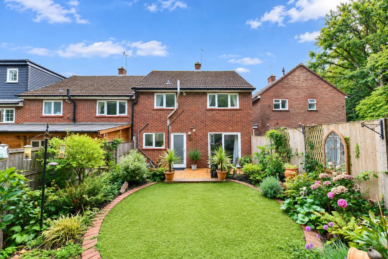Warwick Road, Stevenage, Herts, SG2 0QS, photo 12