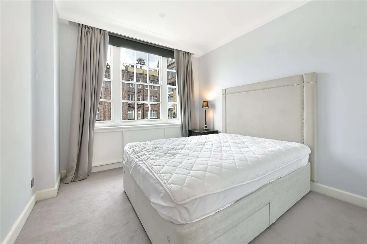 Grosvenor Square, London, W1K 2HL, photo 8