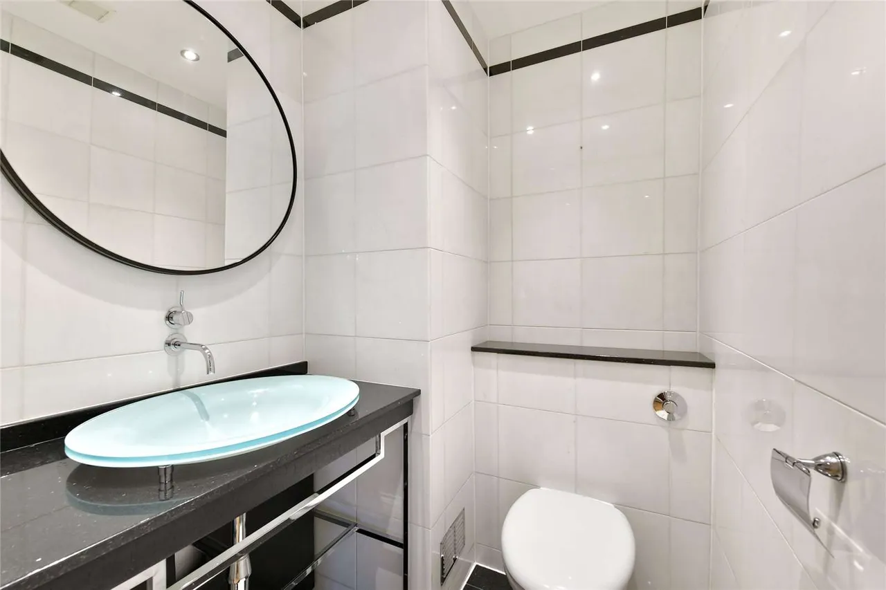 Grosvenor Square, London, W1K 2HL, photo 9