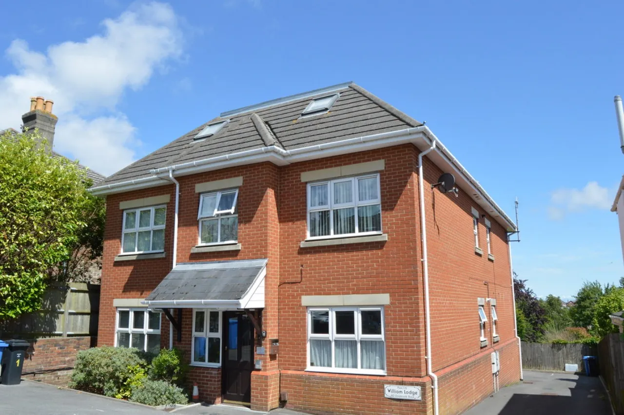 Cranbrook Road, photo 7