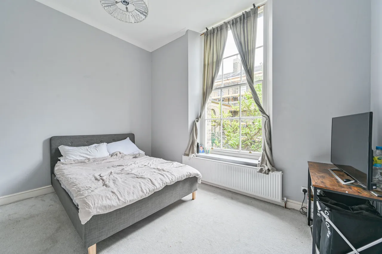 6 Godwin House, Royal Herbert Pavilions, Gilbert Close, London, photo 9
