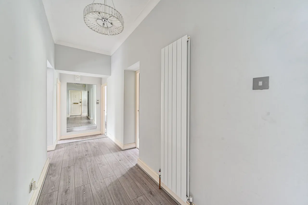 6 Godwin House, Royal Herbert Pavilions, Gilbert Close, London, photo 7