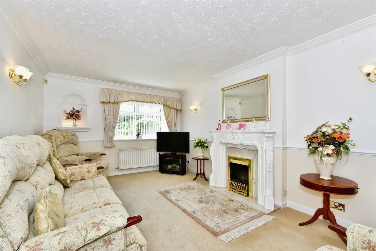 Wooldale Drive, Owlthorpe, Sheffield, photo 5