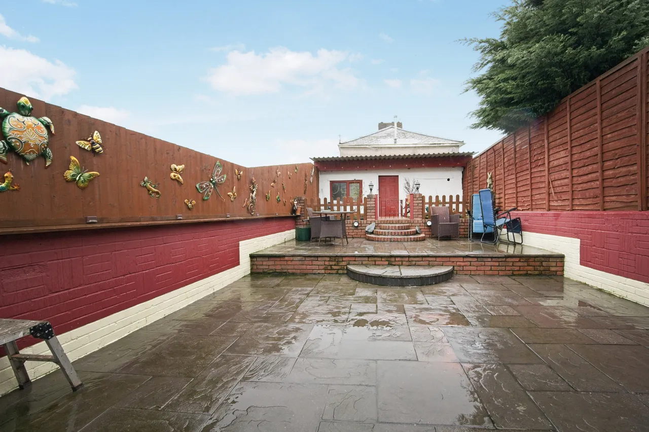 Church Road, Newport, NP19, photo 12