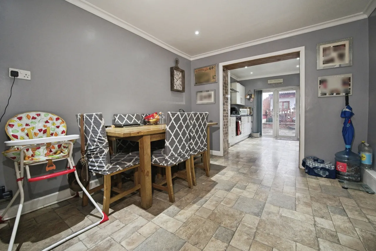 Church Road, Newport, NP19, photo 4